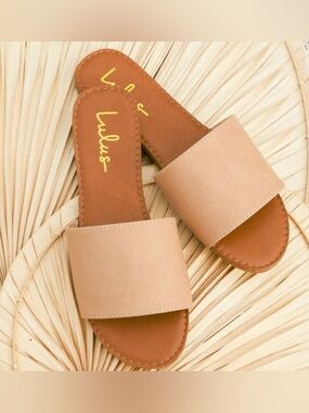 NWOB Lulu’s Addison Natural Slide Sandals